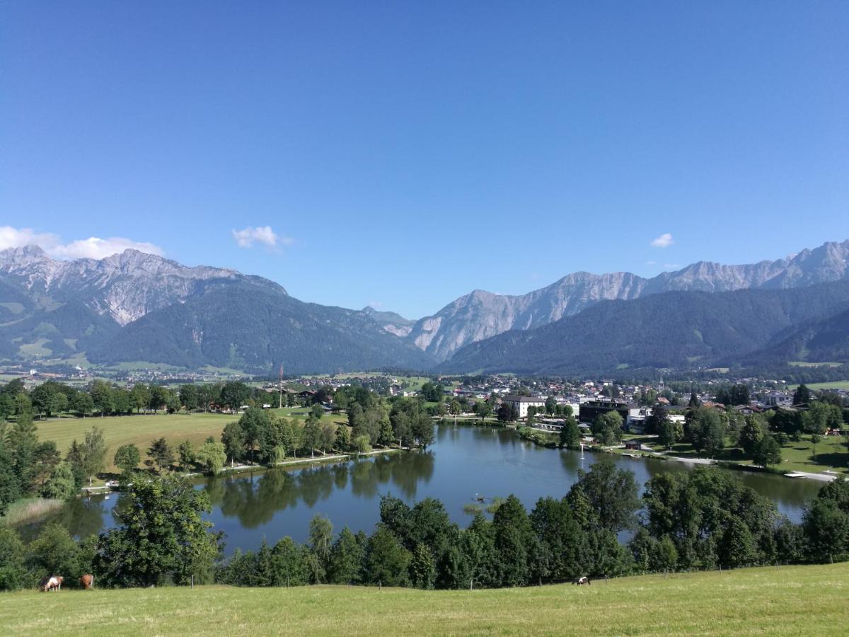 Loftwohnung Mit Bergblick Saalfelden Exterior foto